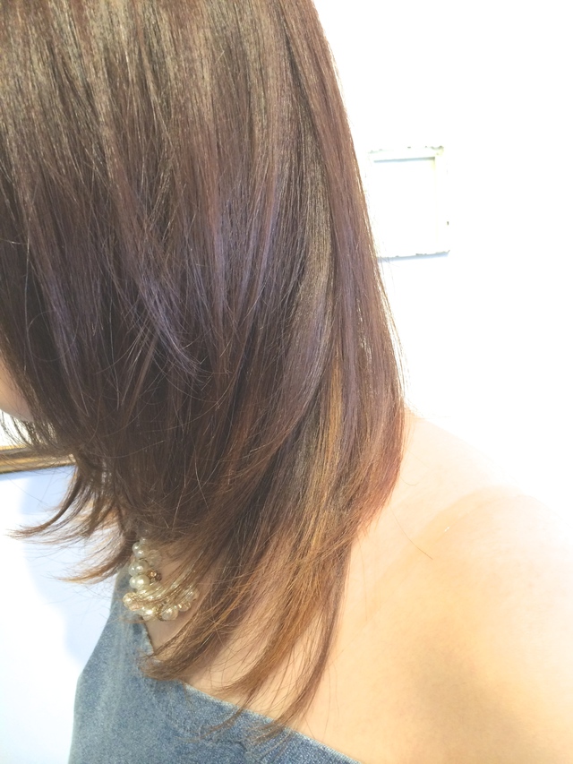 鎖骨ミディのナチュラルグラデーションカラー ヘアギャラリー Hair 鎖骨ミディのナチュラルグラデーションカラー ヘアギャラリー Hair